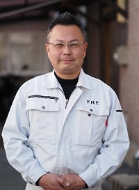 Y.H.E. 代表　吉村　亮俊